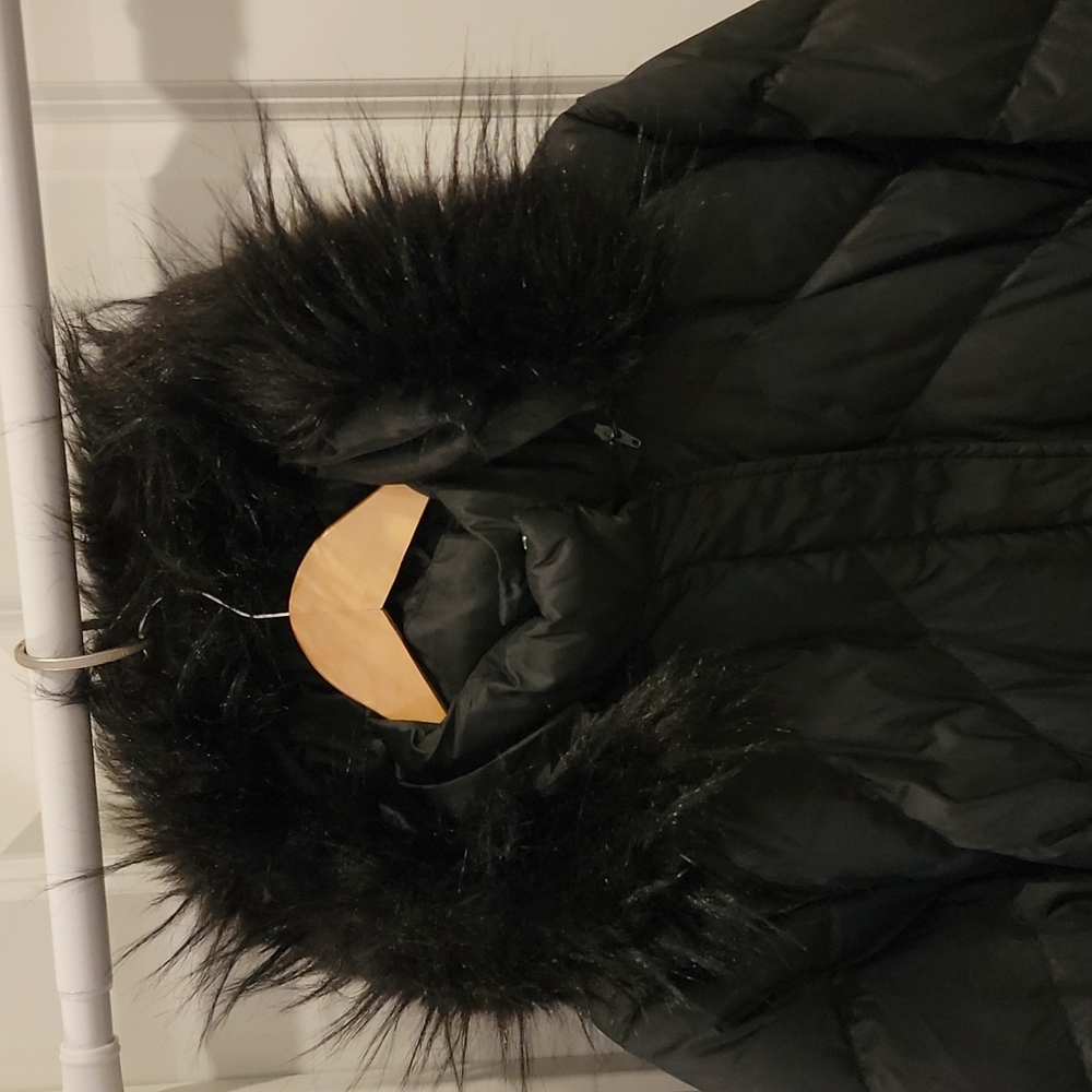 Talbots downed puffer coat. Black, faux fur lining removable.XL - Picture 3 of 8